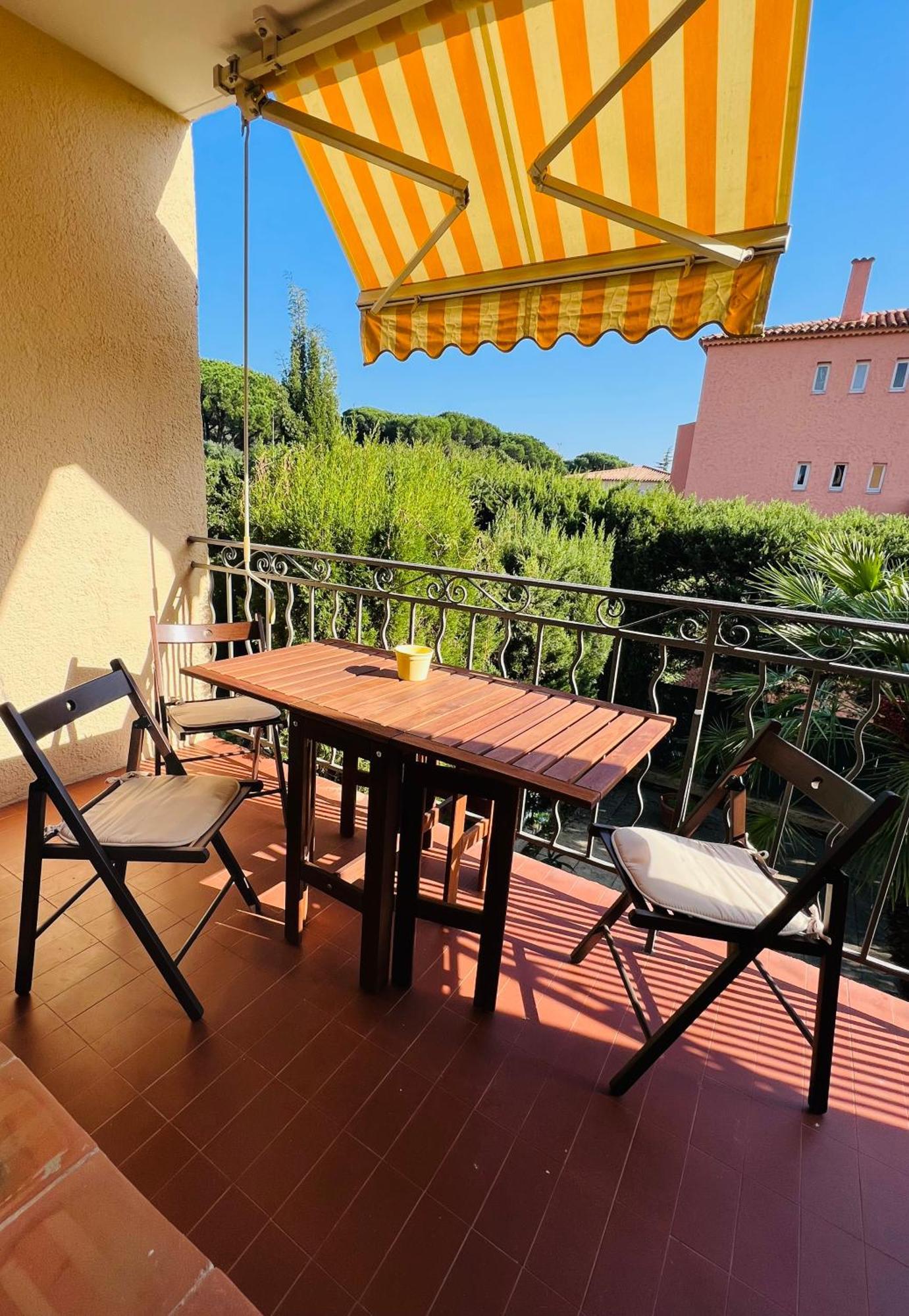 Superbe Appartement Terrasse Et Parking Prive 圣特罗佩 外观 照片