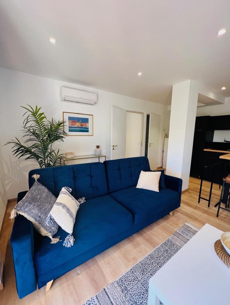 Superbe Appartement Terrasse Et Parking Prive 圣特罗佩 外观 照片