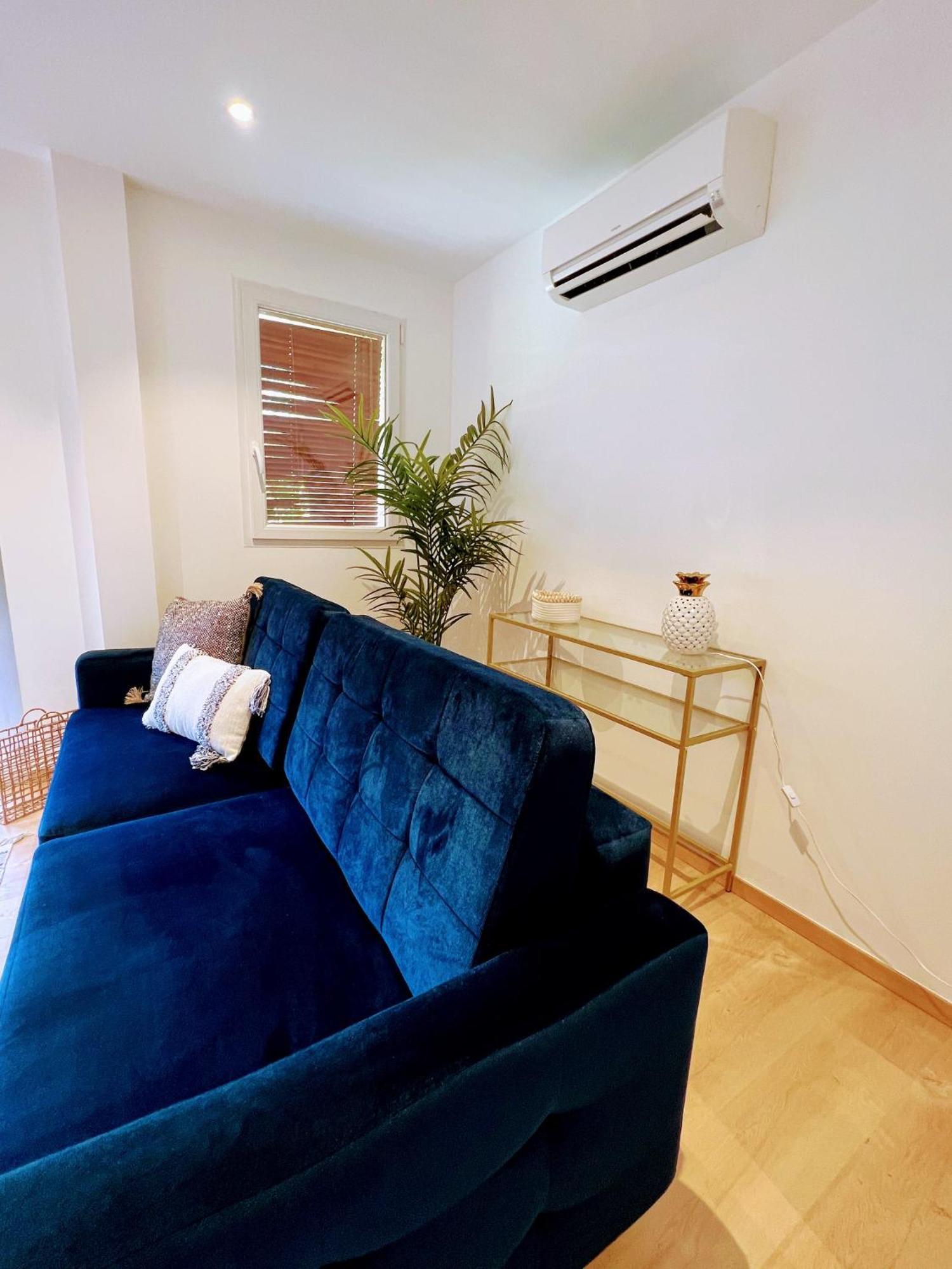 Superbe Appartement Terrasse Et Parking Prive 圣特罗佩 外观 照片